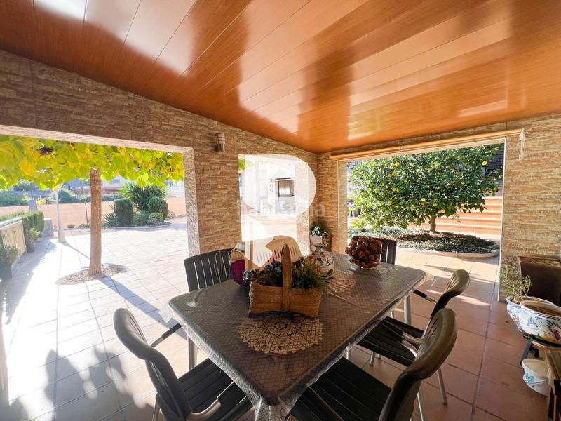 Foto 36436564-d895-4b2a-bf18-41301b6f5822. Casa gran casa con piscina propia en Abrera