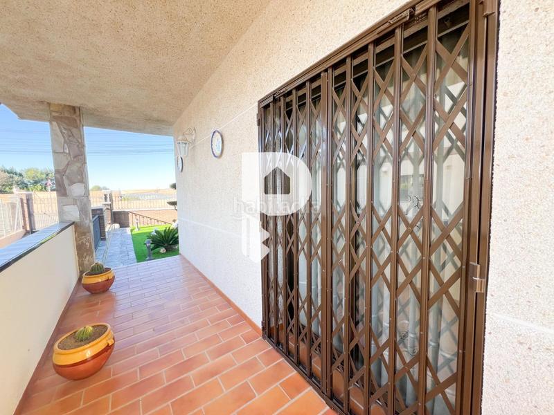 Foto 5ad37afc-4ff5-4bc1-b574-1129f71d26d8. Casa gran casa con piscina propia en Abrera