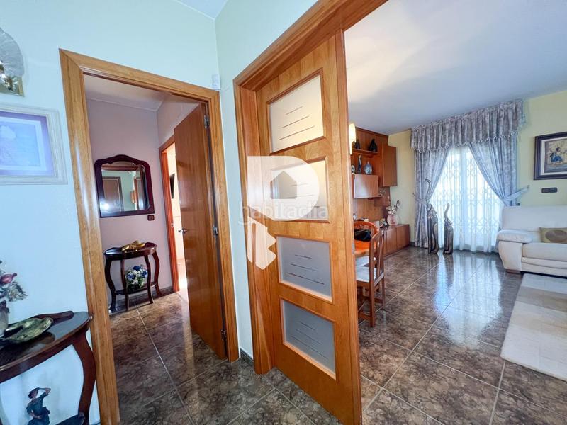 Foto 63079337-4922-468c-b30a-f97aa6311a57. Casa gran casa con piscina propia en Abrera