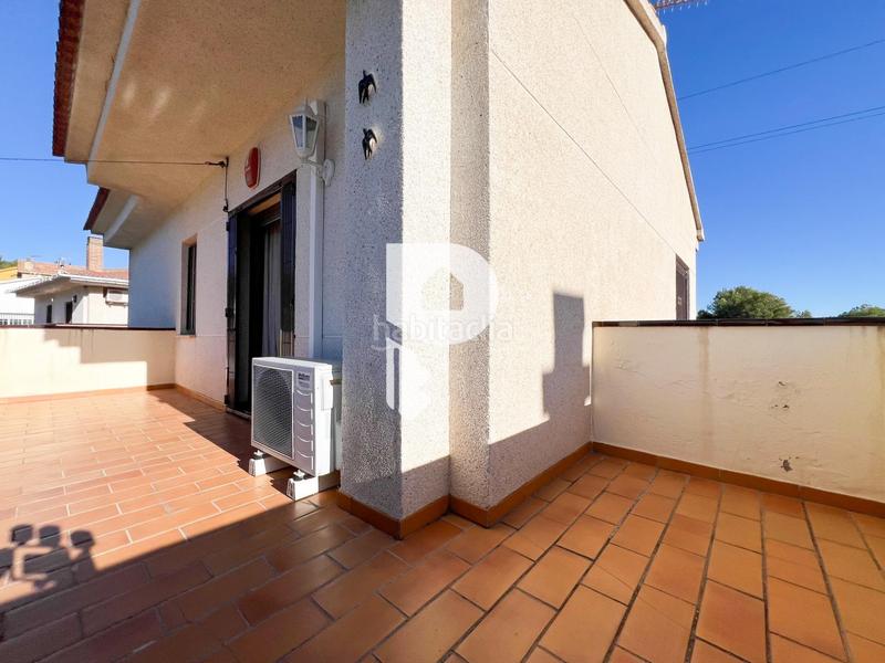 Foto 6d3773d6-9eb8-4654-94ff-7dbb0d68d933. Casa gran casa con piscina propia en Abrera