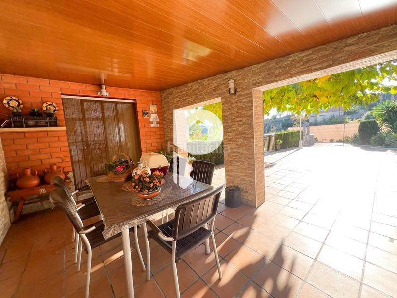 Foto 953a6b45-d0b2-476c-8d98-39b35fd44635. Casa gran casa con piscina propia en Abrera