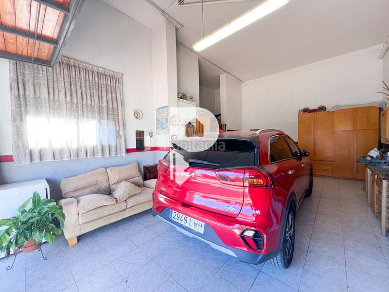 Foto 9d955e6b-0799-42ac-9aa5-a42a59f6dc4b. Casa gran casa con piscina propia en Abrera