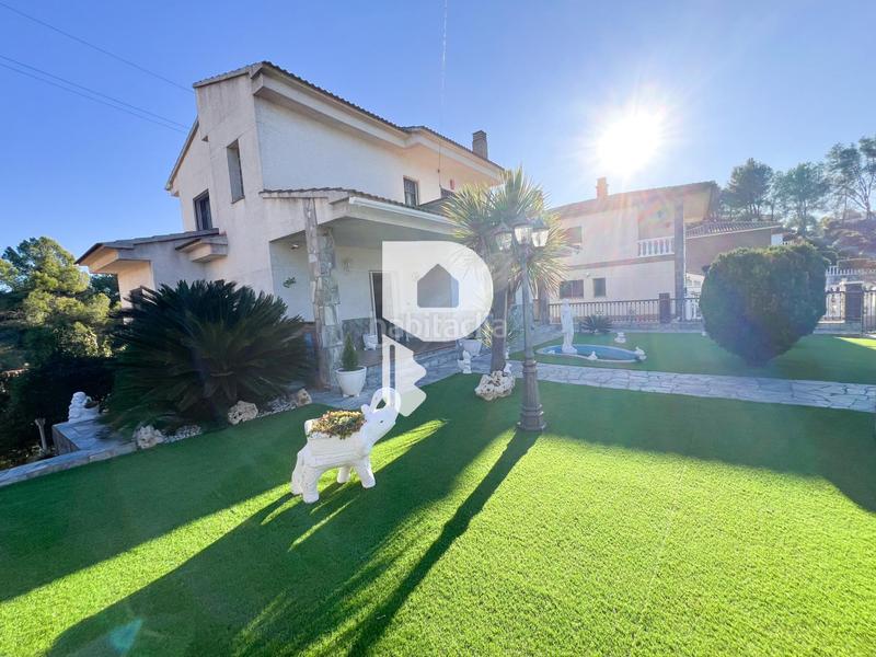 Foto a458955f-4f6d-475b-8733-95f3b930fe1d. Casa gran casa con piscina propia en Abrera