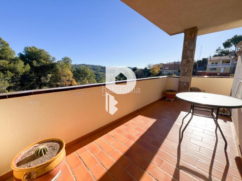 Foto dcb46865-7e51-44b2-89a8-4647f951b8da. Casa gran casa con piscina propia en Abrera