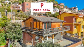 Casa a Vallirana. Preciosa casa reformada cerca del pueblo