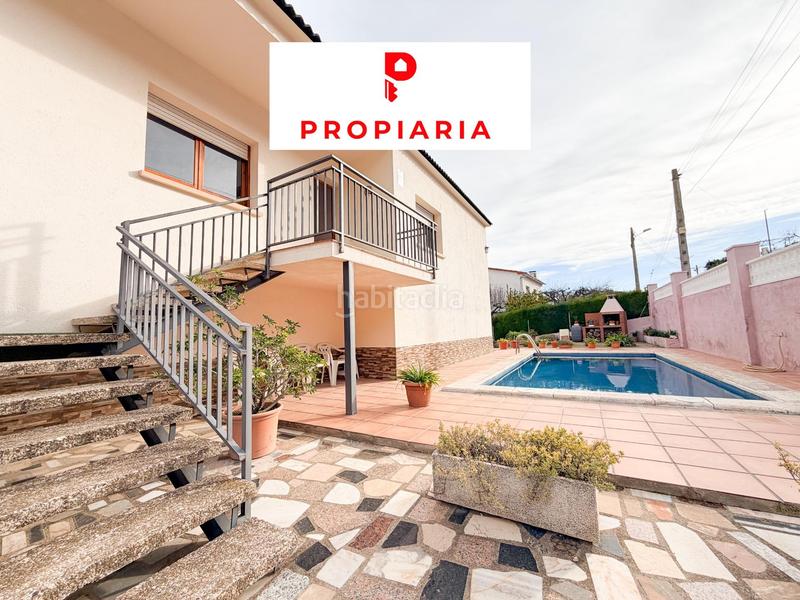 Foto 1d5bd936-6d3e-4677-92d1-e1788088a64b. Maison avec parking dans Piera