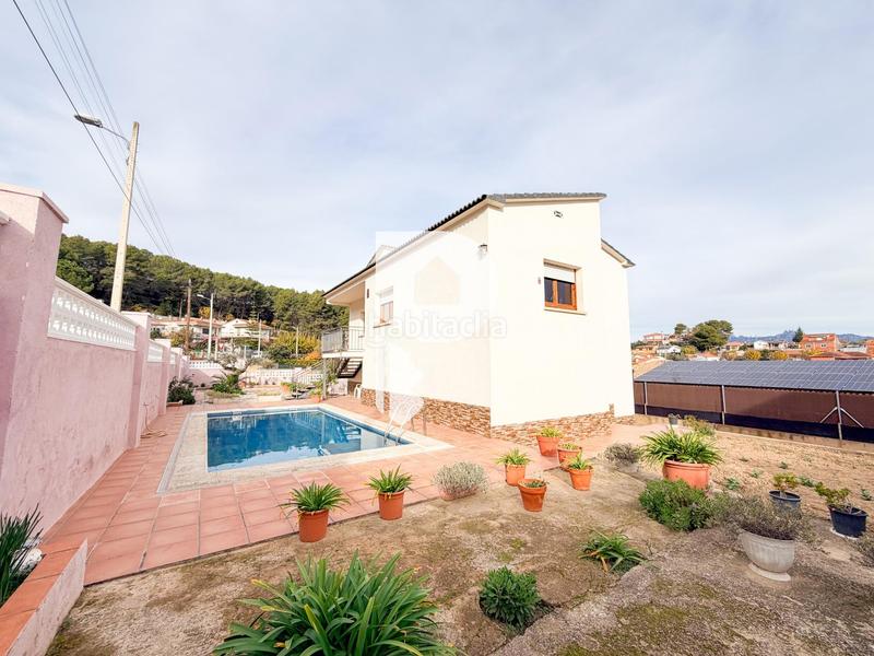 Foto 7e9b29a7-9afd-4fce-9b92-389c258c868e. Maison avec parking dans Piera