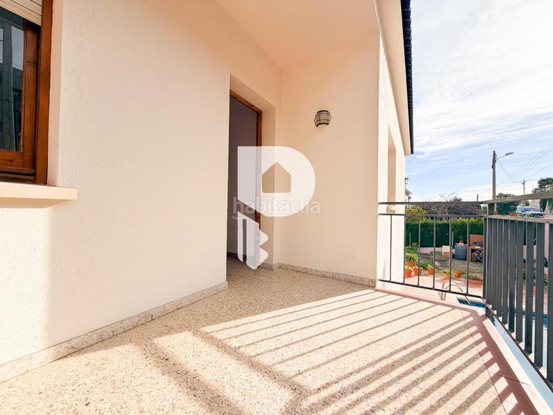 Foto 80ec1f71-a8de-4d04-97e4-3d53418c39ae. Maison avec parking dans Piera