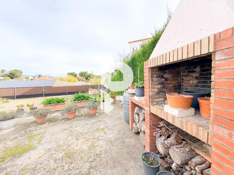 Foto 8978a4cf-3ac5-49ad-8917-09b4923957c2. Maison avec parking dans Piera