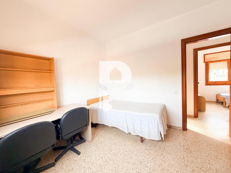 Foto b16f2530-a75e-4709-9be3-0cc61b25e618. Maison avec parking dans Piera