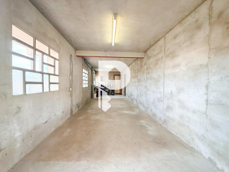 Foto bee3904b-5528-4729-b49b-f291ad937b2a. Maison avec parking dans Piera