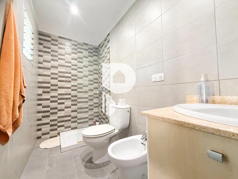 Foto e65dd944-0738-44c4-9d43-9837963d681f. Maison avec parking dans Piera