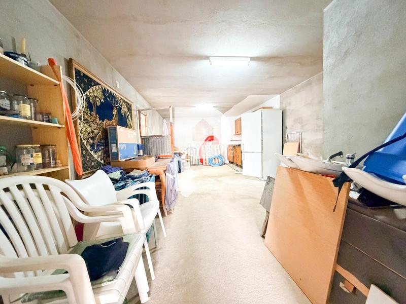 Foto e85380f9-2a29-4964-9ce1-e24e2dfc5596. Maison avec parking dans Piera