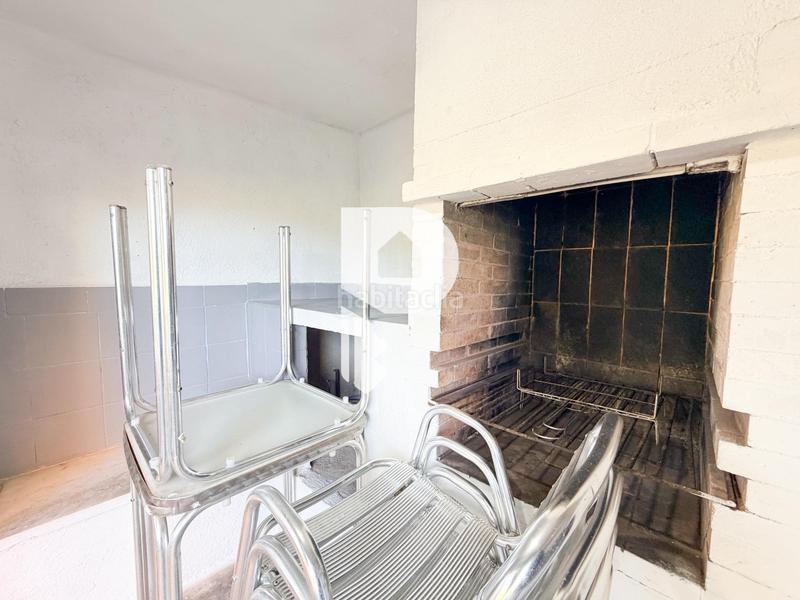 Foto e2d954c8-8d99-4484-bb90-1ec2990785aa. Casa  con piscina y estudio en Olesa de Bonesvalls