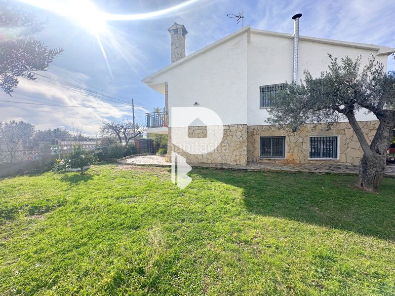 Foto c7520a5b-dfe1-4d19-850c-7c1aea69b453. Casa amb xemeneia calefacció aparcament piscina a Esparreguera
