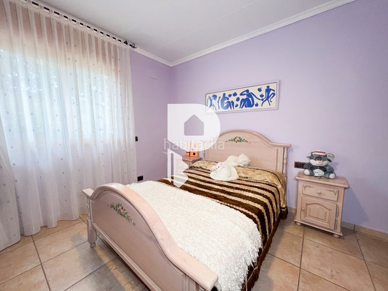 Foto 7261a94b-c13b-4e30-9591-47e799734bbe. Chalet in carrer riu muga 14 in Vallirana