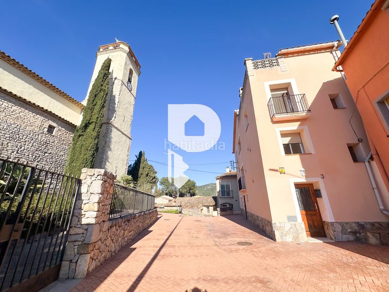 Foto 6f3c87d8-68b4-457c-be2d-62c09b5e0dec. Casa amb xemeneia a Olesa de Bonesvalls