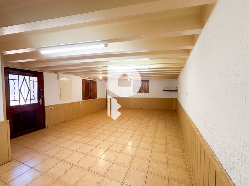 Foto bf81f41b-1a5b-48ac-9d68-f0d3a52bdd0c. Casa amb xemeneia a Olesa de Bonesvalls