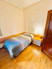 Location Appartement à Estrella. Alquiler de habitación con uso prácticamente exclusivo de vivien