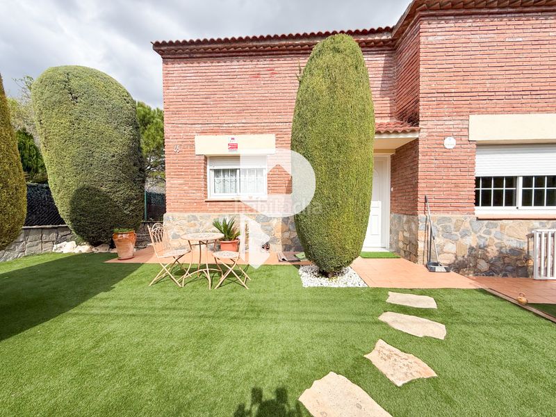 Foto 4c02c0c4-99f4-411a-9220-c6c36e5009f6. Casa amb calefacció aparcament piscina a Can Rial Esparreguera