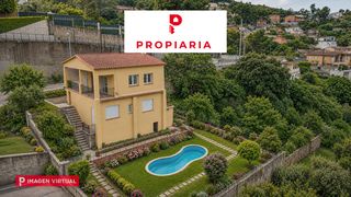 Casa a Carrer tallat 12. Acogedora casa reformada con piscina