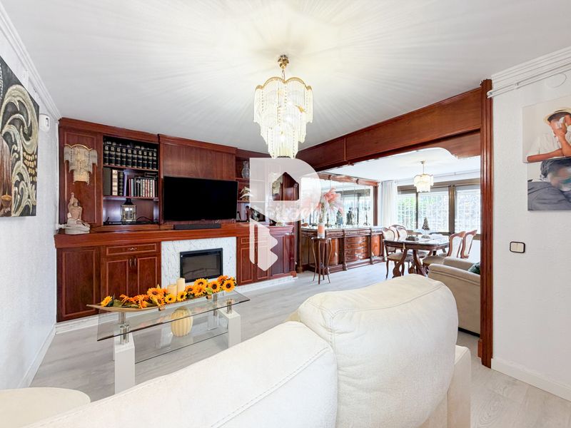 Foto 041dcabb-64cb-46ad-94bf-4707fbddbdcc. Casa a carrer d'angel guimerà 18 a Papiol (El)