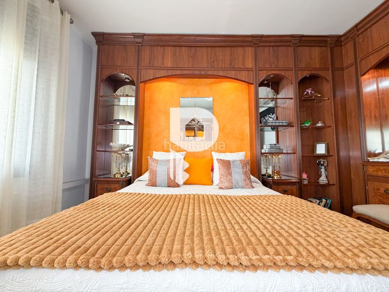 Foto 045458eb-34bb-463c-86cb-24daf5f2cf11. Casa a carrer d'angel guimerà 18 a Papiol (El)