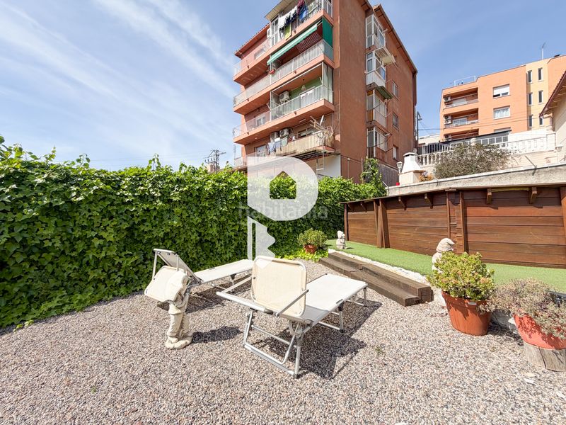 Foto 3bbc47d0-1b2a-4717-a25b-9e4537c78e8c. Casa a carrer d'angel guimerà 18 a Papiol (El)