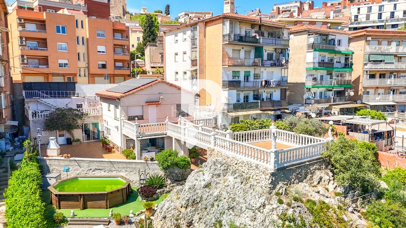 Foto 4c941fa9-4872-462d-a7a2-ac837635cb22. Casa a carrer d'angel guimerà 18 a Papiol (El)