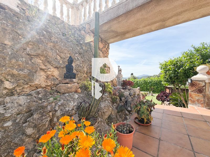 Foto 56d9e16c-4c80-43c1-b8ff-ae55188c5ece. Casa a carrer d'angel guimerà 18 a Papiol (El)