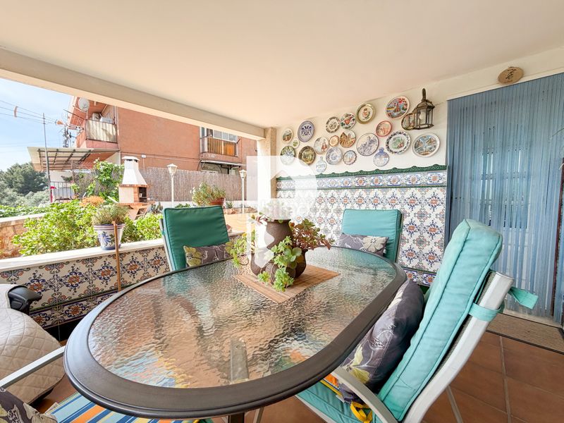 Foto 6b3ebab4-4f41-47d5-91bd-298b54f9cb35. Casa a carrer d'angel guimerà 18 a Papiol (El)