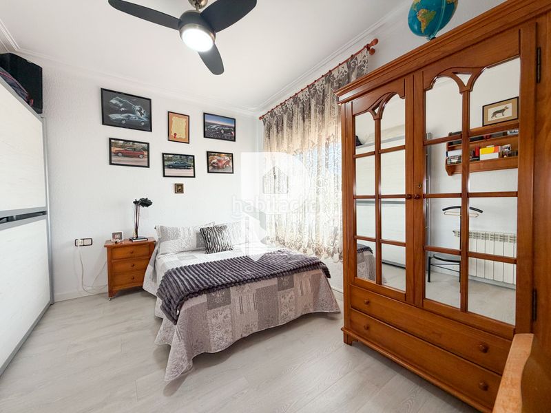 Foto 894b26ad-8d26-4350-ac1b-332417d44612. Casa a carrer d'angel guimerà 18 a Papiol (El)