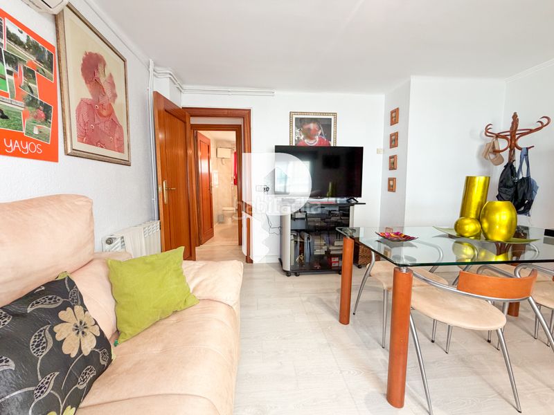 Foto 8be4b0b9-a950-4a7f-a7e1-7fadf29092ec. Casa a carrer d'angel guimerà 18 a Papiol (El)