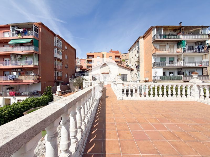 Foto de5814a2-d8f7-4f4a-840b-689691b3dc0c. Casa a carrer d'angel guimerà 18 a Papiol (El)