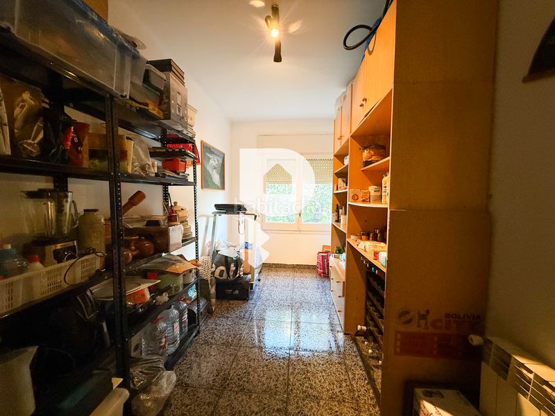 Foto b120582c-6669-4a65-b904-3f36f79459bc. Casa amb xemeneia calefacció aparcament a Sant Vicenç dels Horts