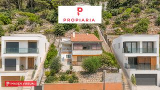 Casa in Vallirana. Casa con terreno y loft independiente
