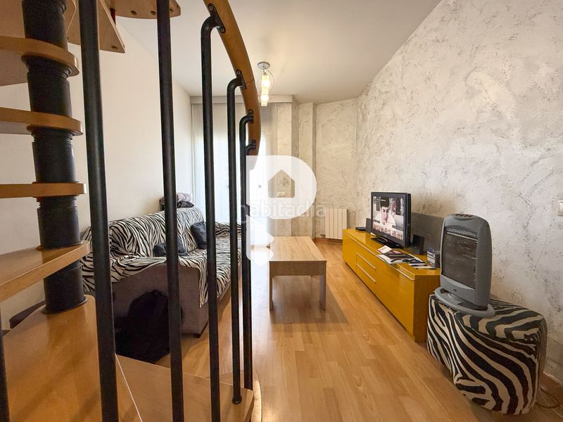 Foto 1472dbe2-adc8-43dc-b482-c9e22d7c05bd. Etagenwohnung mit heizung in Sant Vicenç dels Horts
