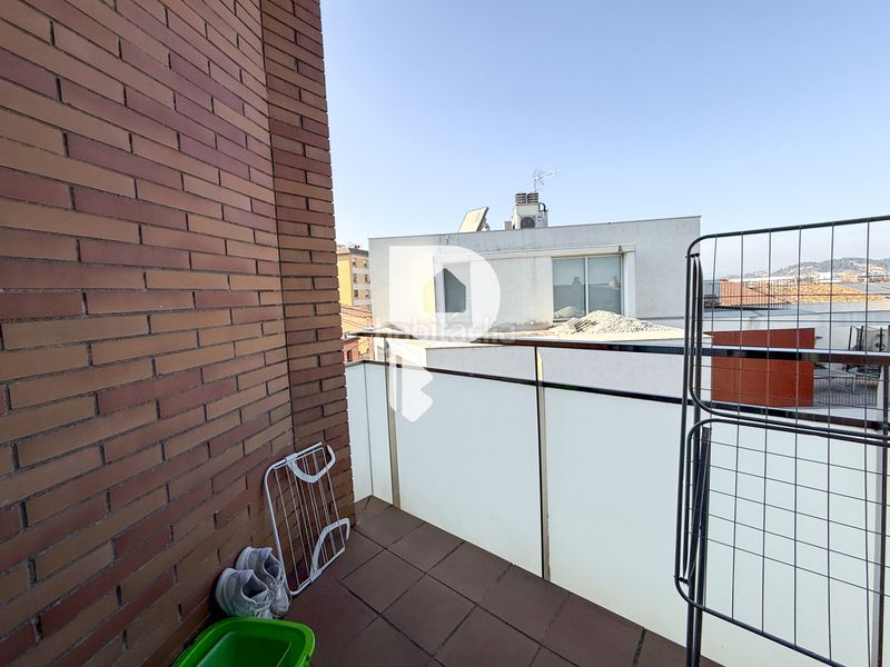 Foto b55126f7-5267-4d39-a634-7d5cfae5a85d. Etagenwohnung mit heizung in Sant Vicenç dels Horts