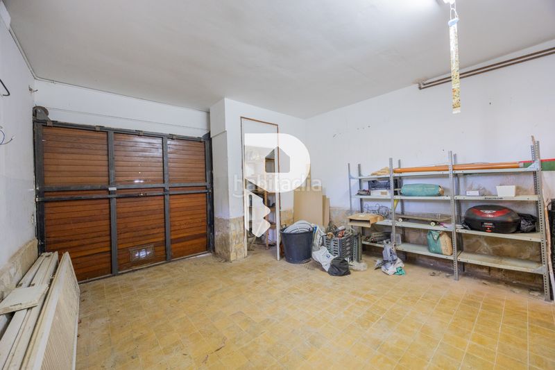 Foto 46a36991-8dec-4d31-b546-99e8d08fcb30. Casa amb xemeneia calefacció aparcament piscina a Pallejà