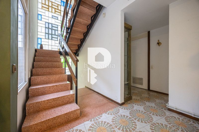 Foto a2549a73-5bae-4649-9d53-fdbd437c0025. Casa amb xemeneia calefacció aparcament piscina a Pallejà