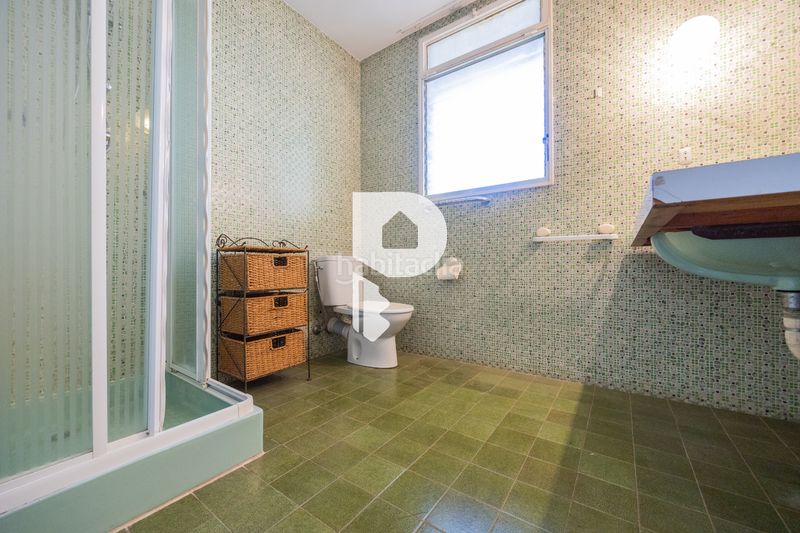 Foto d1aaaca7-8f1a-44a8-bc9f-c308b5b37b16. Casa amb xemeneia calefacció aparcament piscina a Pallejà
