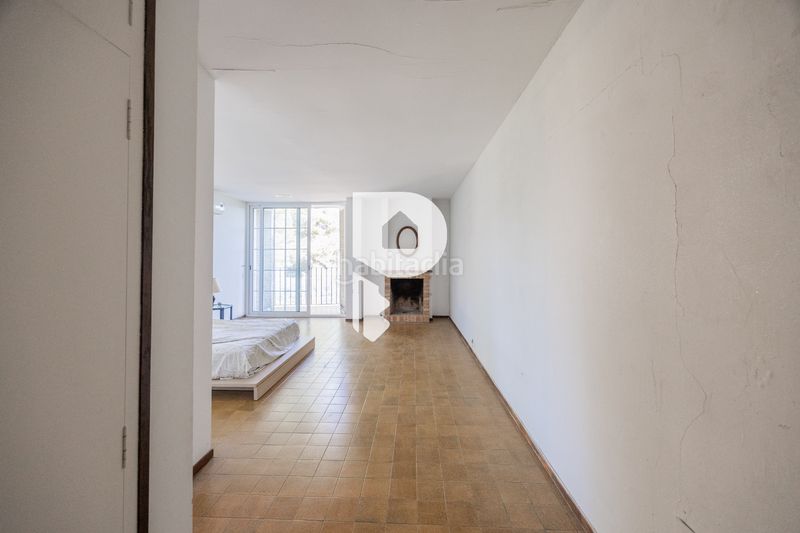 Foto d8daae7a-ed0b-4c25-82b4-2a17379d97ff. Casa amb xemeneia calefacció aparcament piscina a Pallejà