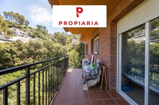 Maison  Carrer saturno. Casa con vivienda independiente