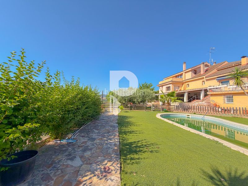 Foto 97a080ec-d8b3-4524-b726-c3e7e32776f8. Casa amb calefacció piscina a Can Rial Esparreguera