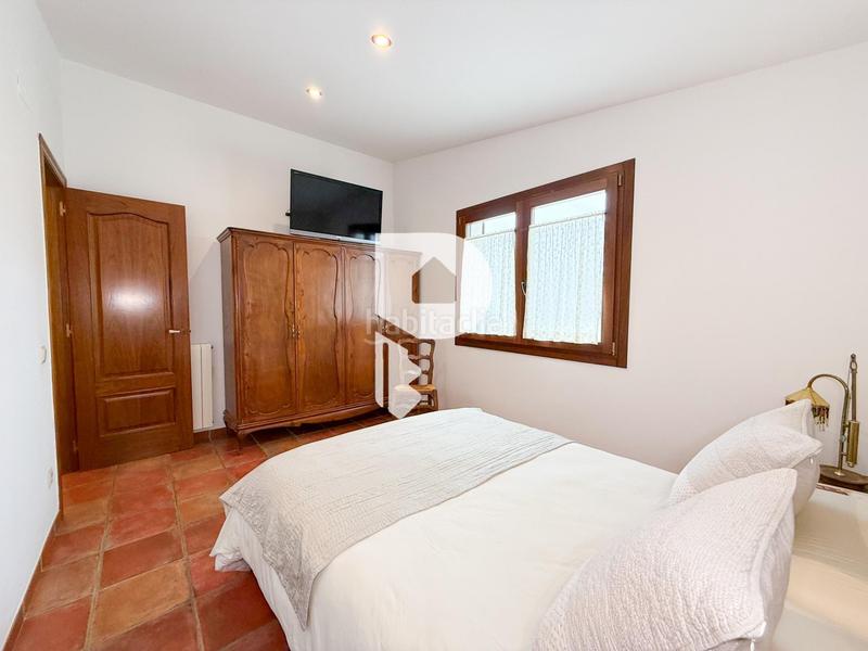 Foto cceb271b-11b1-4ad5-b6f0-f7374fad6f5b. Chalet preciosa casa con terreno y loft en Sant Muç Rubí