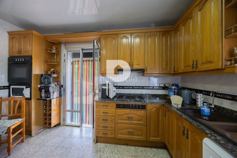 Foto 50f49935-5323-4703-8e91-a5fa5affd398. Casa amb calefacció piscina a Sant Andreu de la Barca