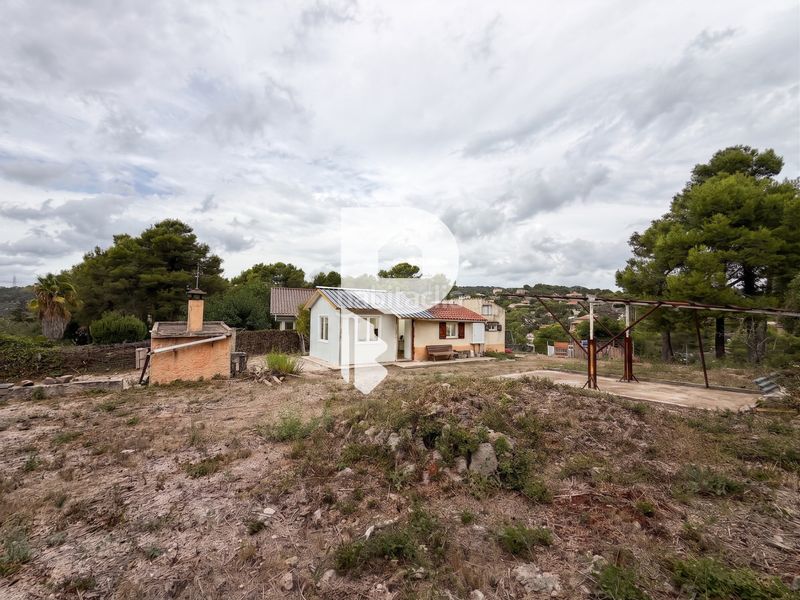 Foto 460fbdc3-469d-4352-a05c-5a0820ce735e. Casa amb calefacció piscina a Vallirana