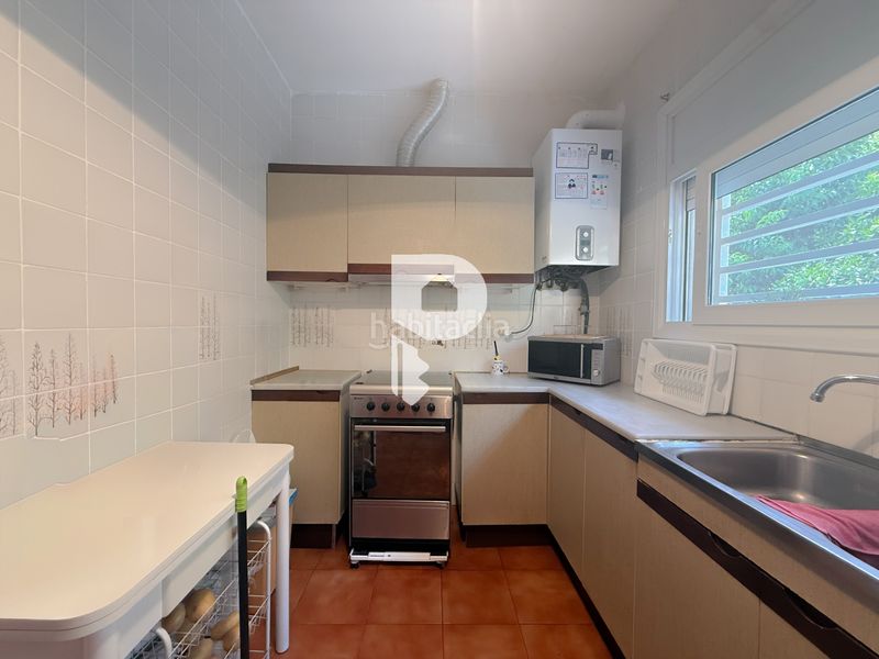Foto 1d15c057-d82e-40aa-bccc-e2b27c34b642. Casa  en una sola planta con terreno plano en Cervelló