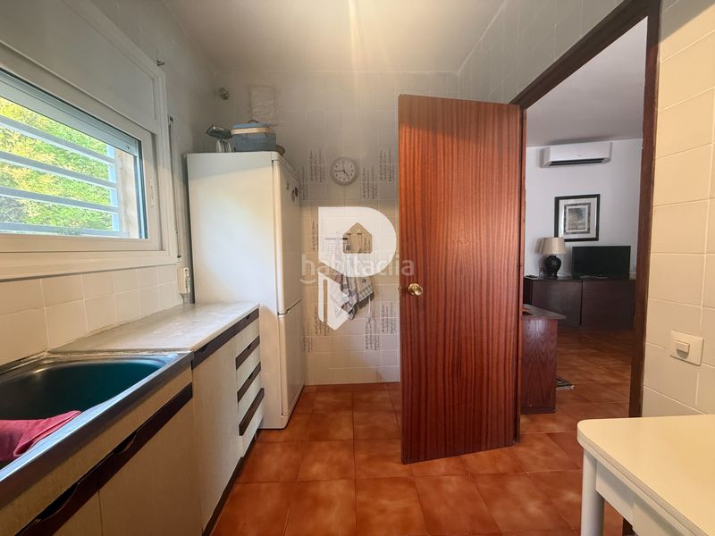 Foto cdfdb63d-c6af-4d32-967b-40a2ef240021. Casa  en una sola planta con terreno plano en Cervelló