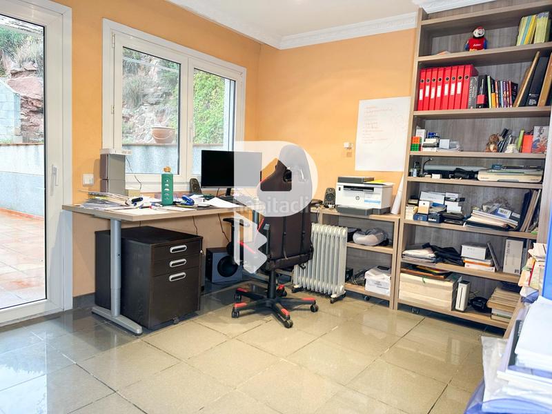 Foto 864e75a4-fb49-4e30-b19c-e020e3ca4223. Maison dans vía barcelona 15 dans Pallejà